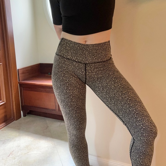 Varley Leopard Cheetah Animal Print - Luna Legging - High Rise 7/8 - Size Small - Picture 2 of 8